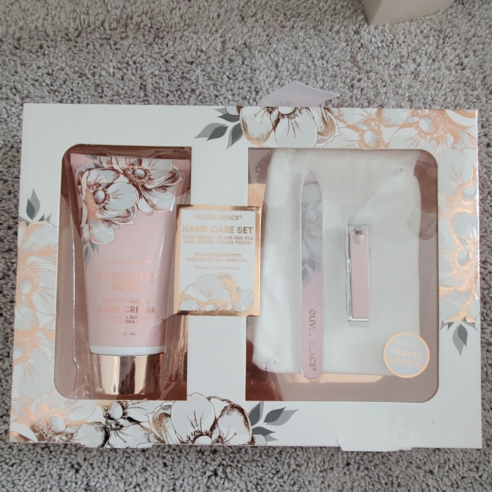 OLIVIA GRACE HAND CARE SET